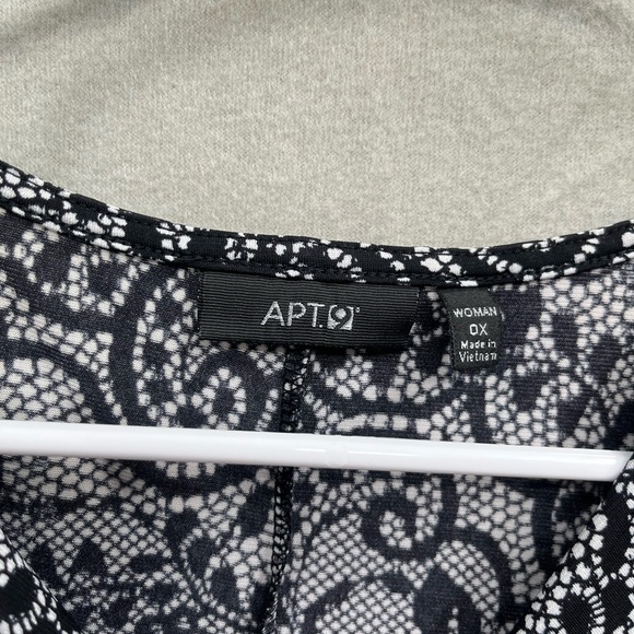 Womens Apt. 9 Black Lace Sleeveless Witchy Goth Blouse Size 0X - Picture 2 of 8